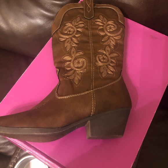 Rampage boots size 9 whiskey fabric color - Picture 3 of 5